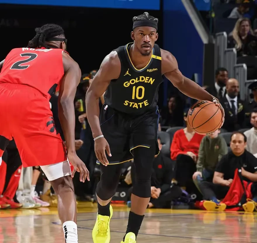 关于迈阿密热火发布备战花絮;官宣日官宣签约;CBA季后赛任务艰巨;年轻球员获得机会的信息 关于迈阿密热火发布备战花絮;官宣日官宣签约;CBA季后赛任务艰巨;年轻球员获得机会的信息