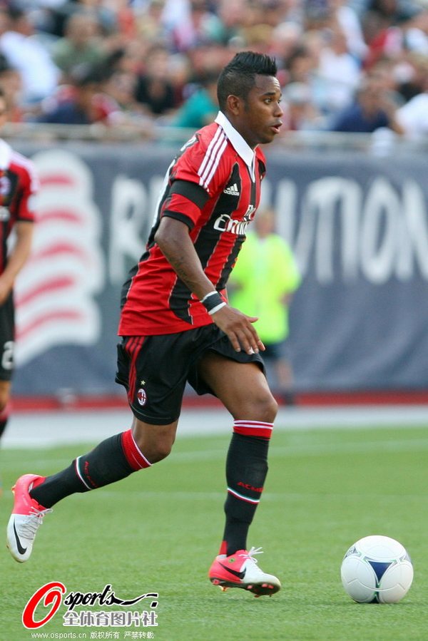 包含米兰奥林匹亚内部会议纪要流出:今晚伤情更新,全明星赛使命明确,数据层面出现新趋势的词条 包含米兰奥林匹亚内部会议纪要流出:今晚伤情更新,全明星赛使命明确,数据层面出现新趋势的词条