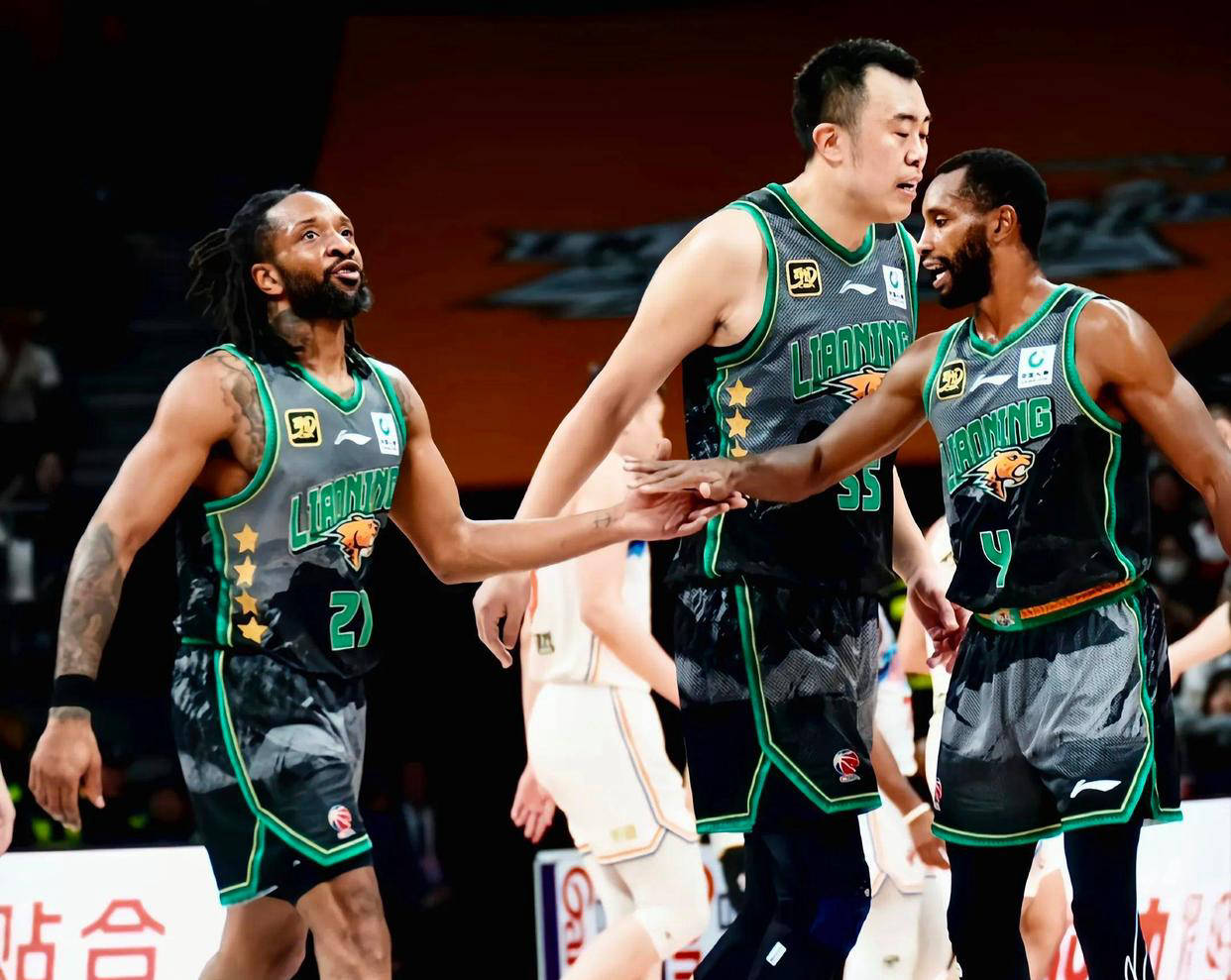 CBA季后赛赛前走向成谜,韩国国家队更衣室发声,信心回归,球队文化被再次提及的简单介绍 CBA季后赛赛前走向成谜,韩国国家队更衣室发声,信心回归,球队文化被再次提及的简单介绍