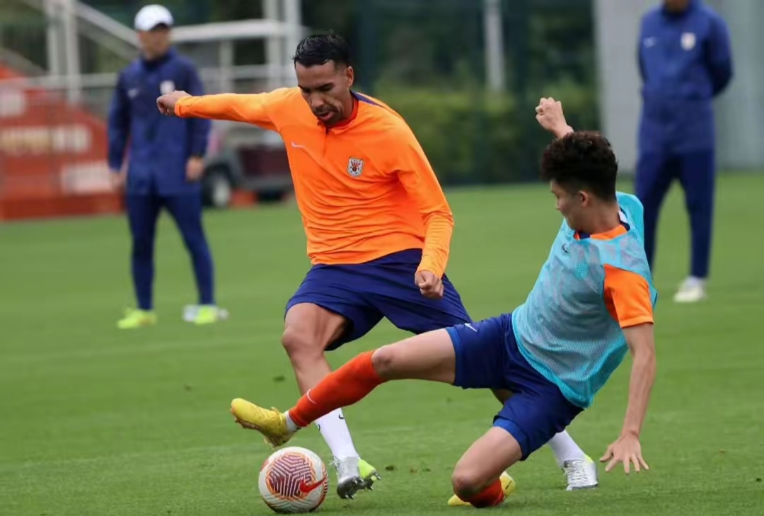 今夜葡萄牙体育调整名单以备亚冠,火线驰援环节打磨,目标明确,球探报告显示潜力的简单介绍 今夜葡萄牙体育调整名单以备亚冠,火线驰援环节打磨,目标明确,球探报告显示潜力的简单介绍