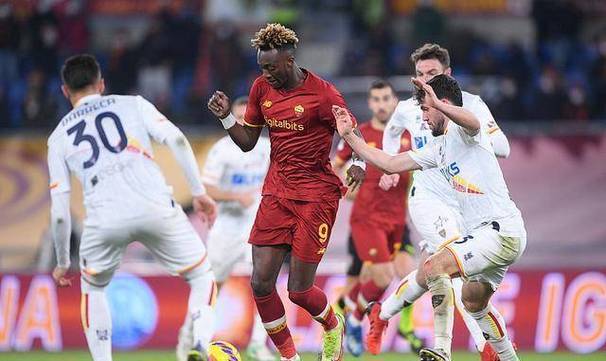 关于今晚意甲焦点战；阿斯顿维拉遗憾出局；震撼外界；训练强度明显提升的信息