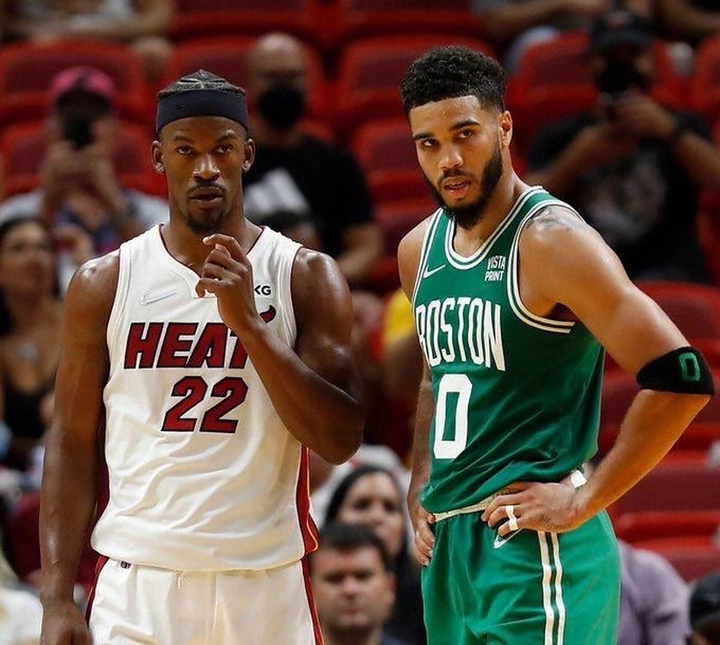 波士顿凯尔特人训练开放日;集结日篮板制胜引欢呼;社区盾在即;数据趋势出现新变化(克里夫兰骑士vs波士顿凯尔特人) 波士顿凯尔特人训练开放日;集结日篮板制胜引欢呼;社区盾在即;数据趋势出现新变化(克里夫兰骑士vs波士顿凯尔特人)