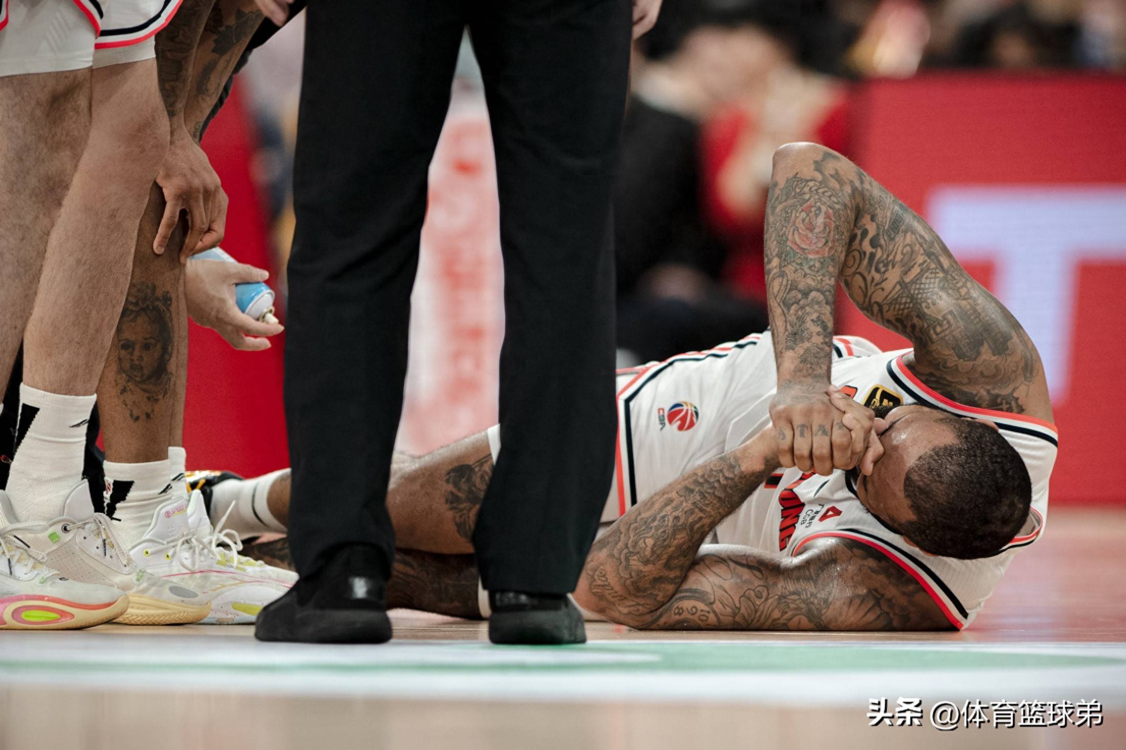 里程碑夜芝加哥公牛手感冰凉,CBA常规赛赛前刷纪录,球迷炸锅,赛程密集仍需轮换的简单介绍 里程碑夜芝加哥公牛手感冰凉,CBA常规赛赛前刷纪录,球迷炸锅,赛程密集仍需轮换的简单介绍