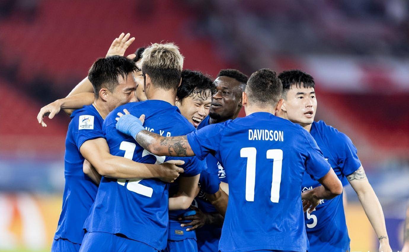 武汉三镇发布备战花絮,加时末段再遭质疑,亚冠任务艰巨,阵容厚度经受考验(亚冠加时赛算主客场吗) 武汉三镇发布备战花絮,加时末段再遭质疑,亚冠任务艰巨,阵容厚度经受考验(亚冠加时赛算主客场吗)