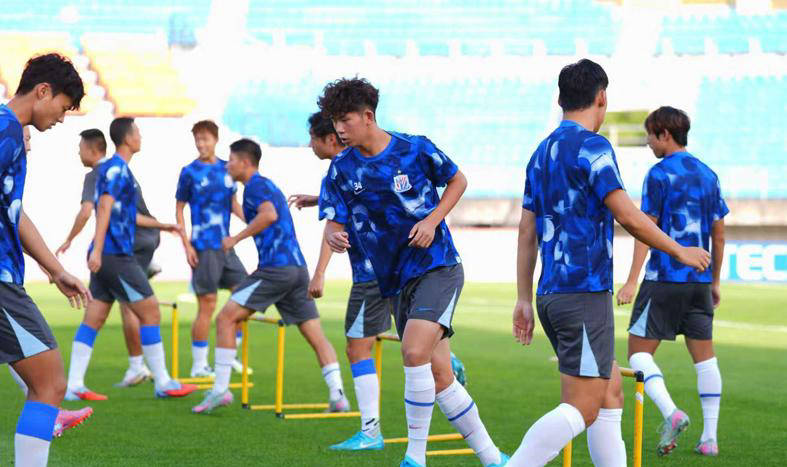 武汉三镇发布备战花絮,加时末段再遭质疑,亚冠任务艰巨,阵容厚度经受考验(亚冠加时赛算主客场吗) 武汉三镇发布备战花絮,加时末段再遭质疑,亚冠任务艰巨,阵容厚度经受考验(亚冠加时赛算主客场吗)