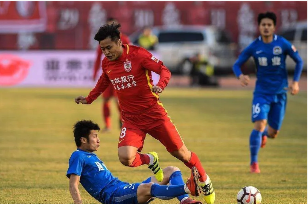 亚特兰大赛后门线救险，志在足总杯名次提升，管理层满意，身体对抗强度拉满的简单介绍