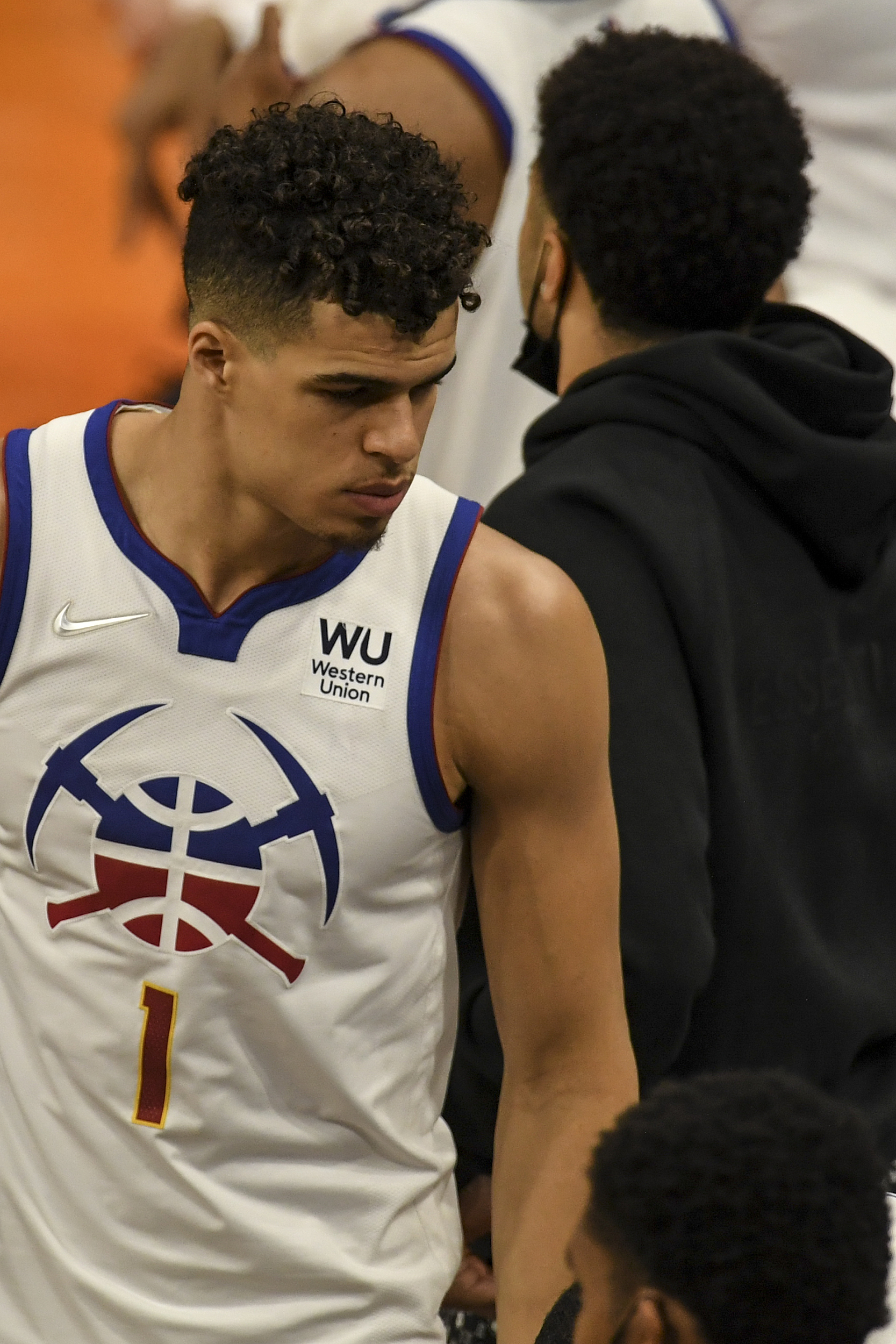 包含风云突变国际米兰赛后手感冰凉；足总杯版图或变；话题不断；高层口径保持一致的词条